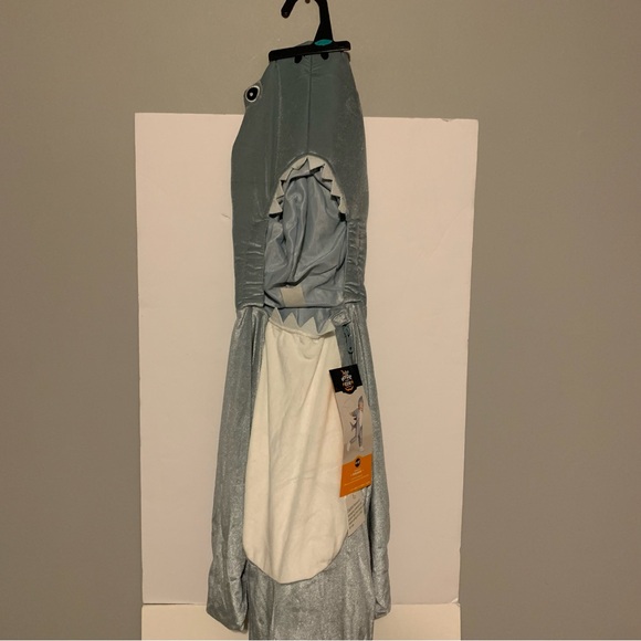NWT. HYDE & EEK! Toddler Shark Costume - Picture 3 of 6